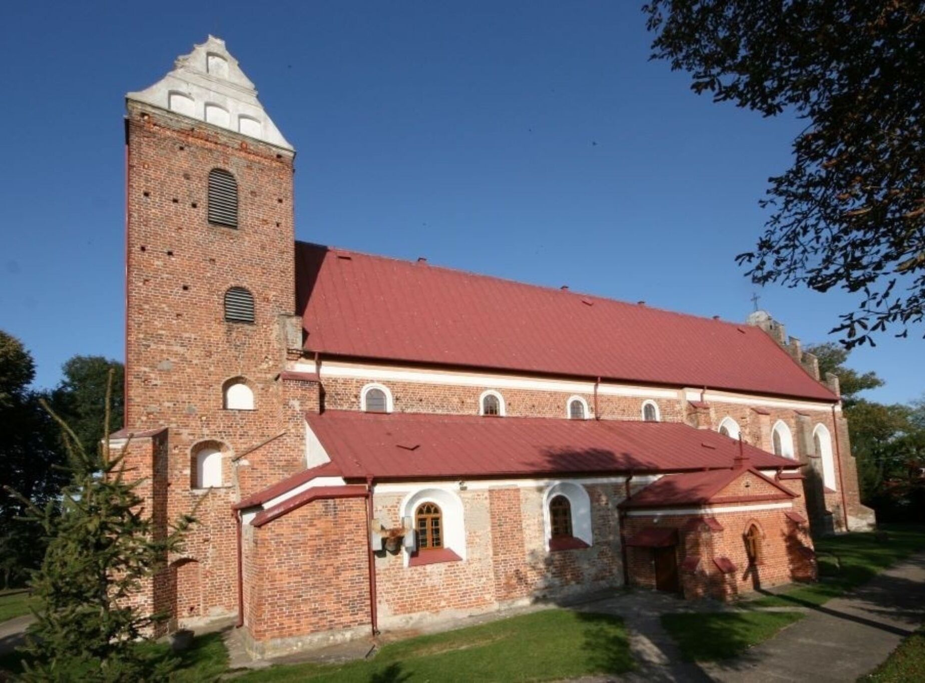 kościoła pw. Św. Wojciecha Biskupa Męczennika w Szczepankowie.jpg