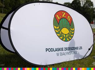 Logo LZS na białym tle
