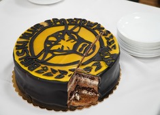 Tort z logo klubu