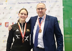 Ewa Wasilewska z trenerem.jpg