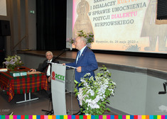 Marek Olbryś mówiący do zgromadzonych w trakcie konferencji