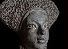 Rzeźba kobieca twarz