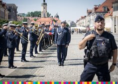 Policjanci na rynku