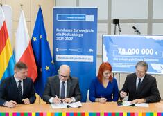 Marek Malinowski i Artur Kosicki podpisują umowę z dwójką reprezentantów LGD