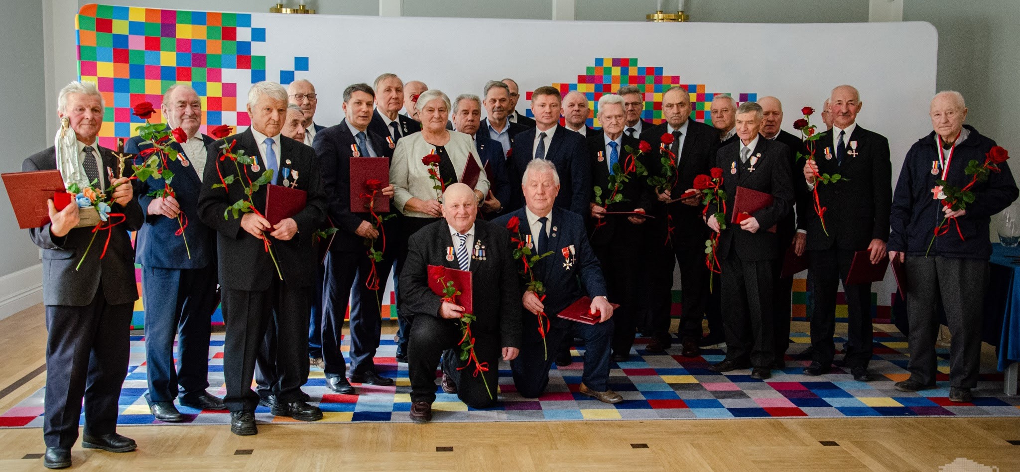 Osoby z Honorowymi Odznakami Województwa Podlaskiego