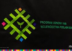 Zielony haft z napisem Program Odnowy wsi wojewdztwa Podlaskiego