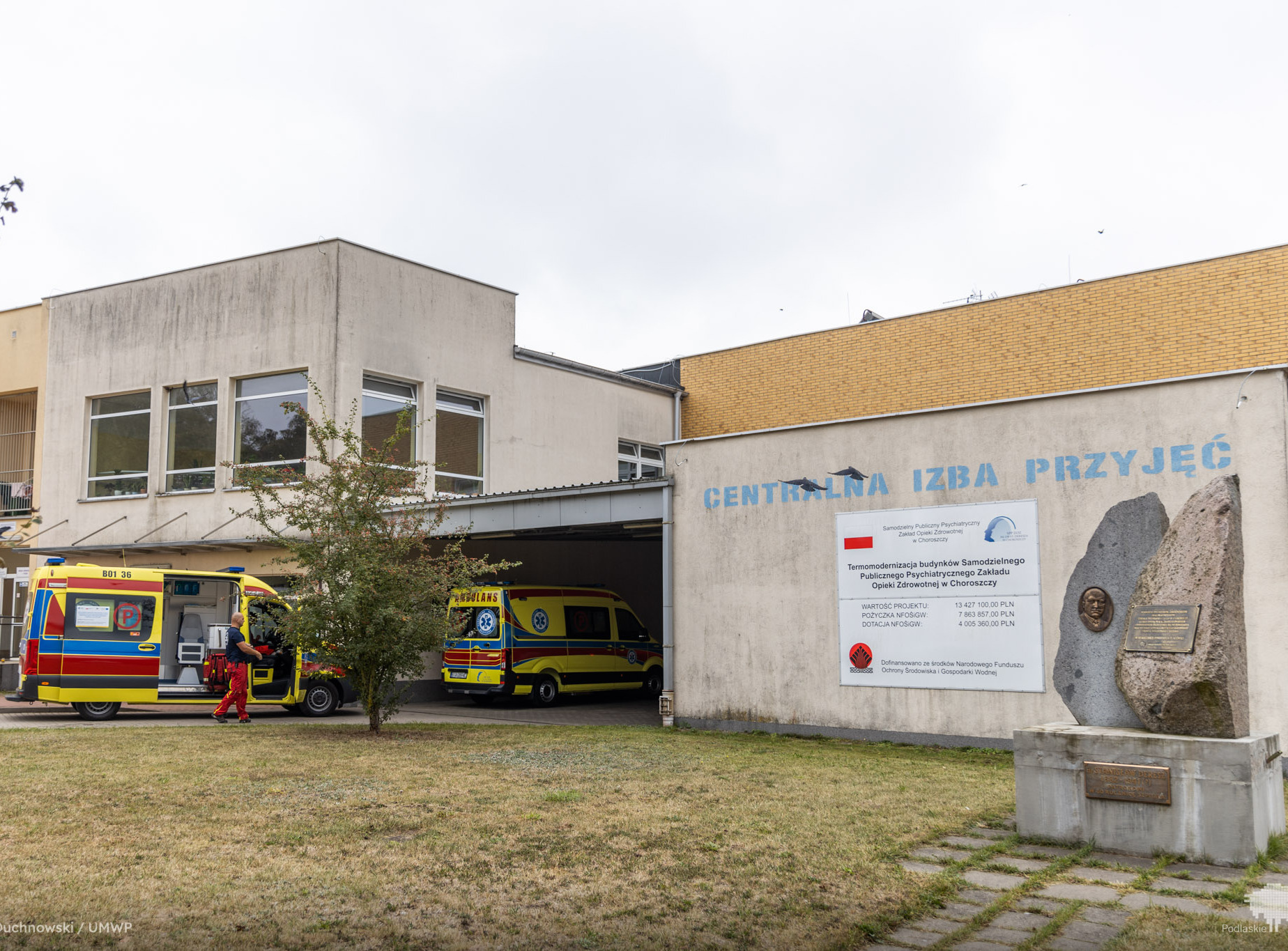 [11.09.2024] Przekazanie ambulansów Szpital w Choroszczy-1.jpg