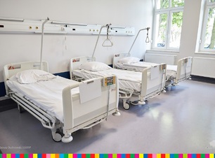 łóżka szpitalne